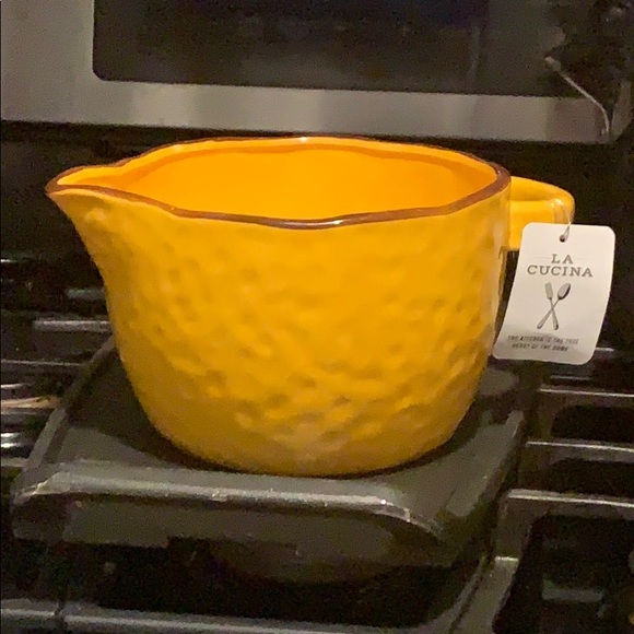 Kitchen - Picture 3 of 3